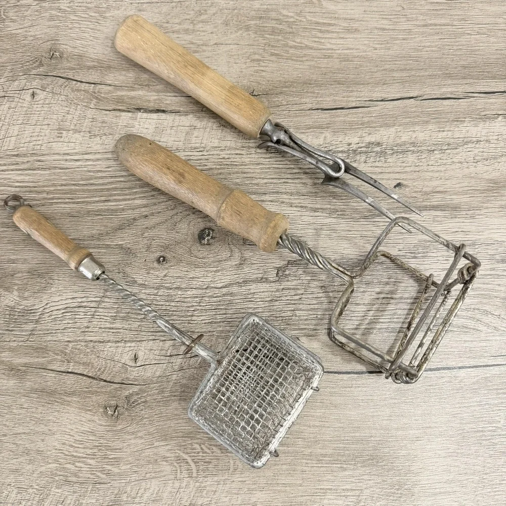 Lot of 3 Vintage Antique Wooden Handle Kitchen Utensils Gadgets Soap Saver